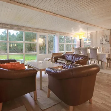 3 Bedroom Lovely In * Spottrup